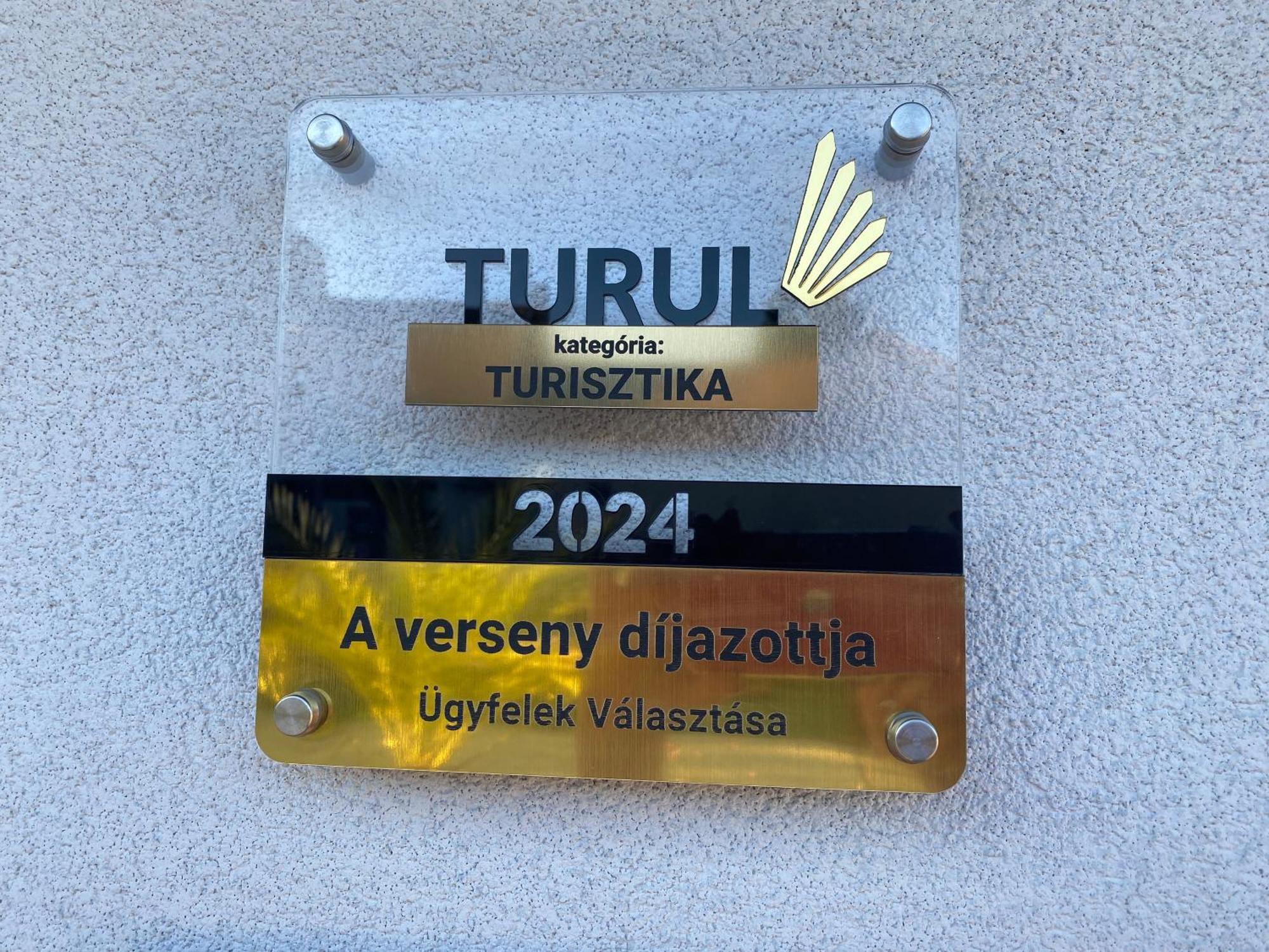 Hauptman Apartman Nagyatád Extérieur photo